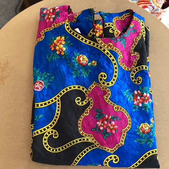 Blouse size 6 - Picture 4 of 5